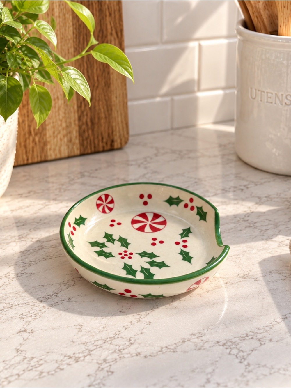 Holiday Holly Ceramic Spoon Rest - Green & Red